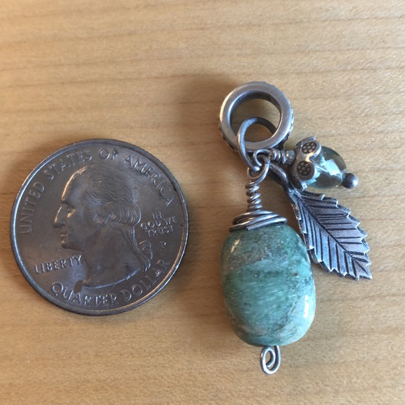 Betula Blu Handmade Agate/Peridot/Sterling Silver Pendant - Picture 4 of 4